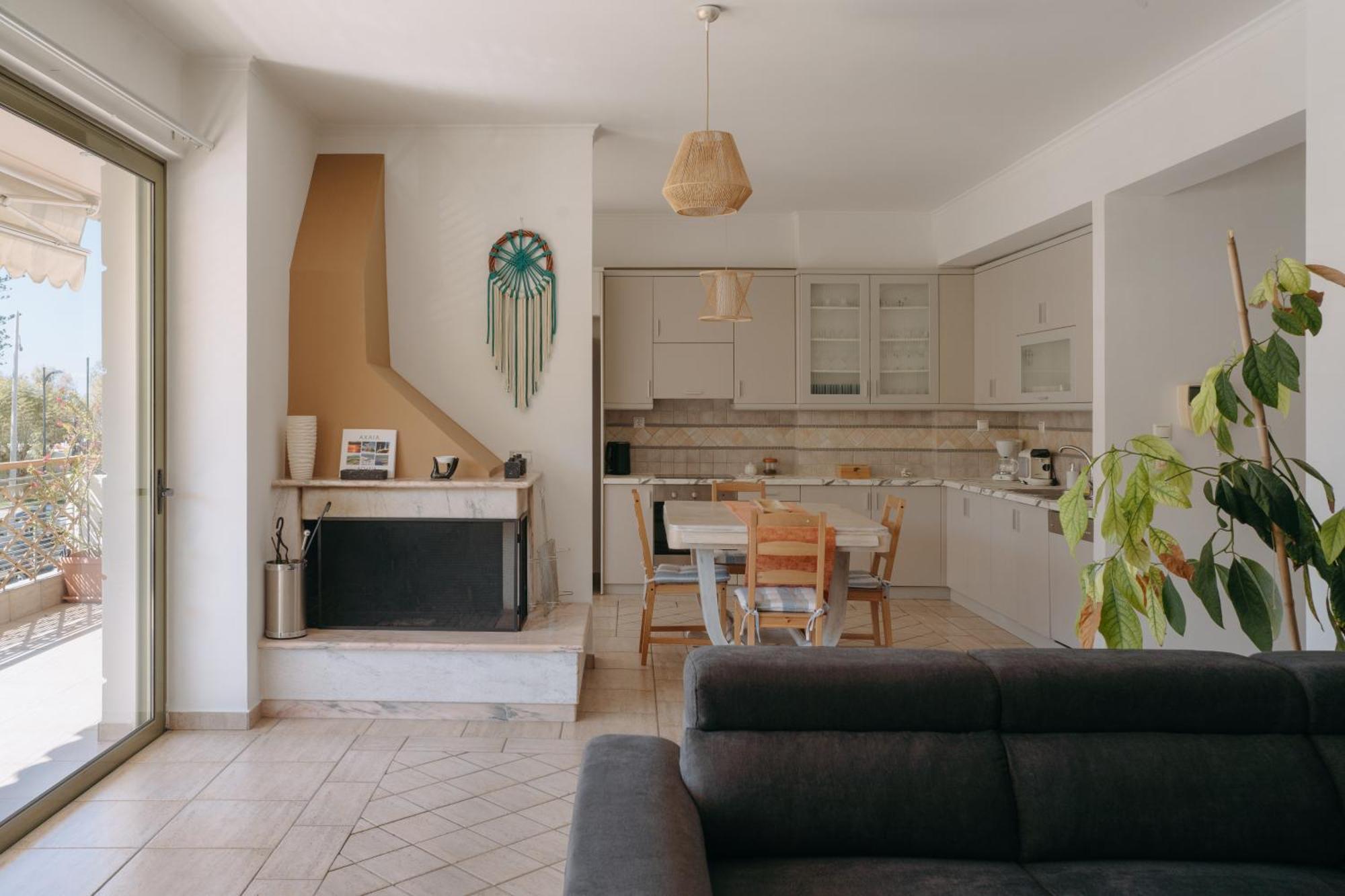Lazarus 2Bd Apartment In The Center Patras Ngoại thất bức ảnh